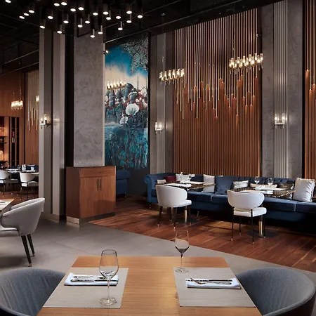 Delta By Marriott Levent 5*