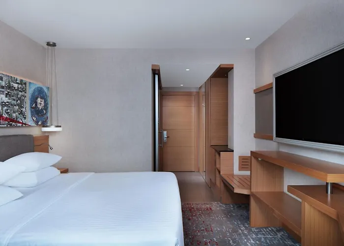 Delta By Marriott Levent 5*